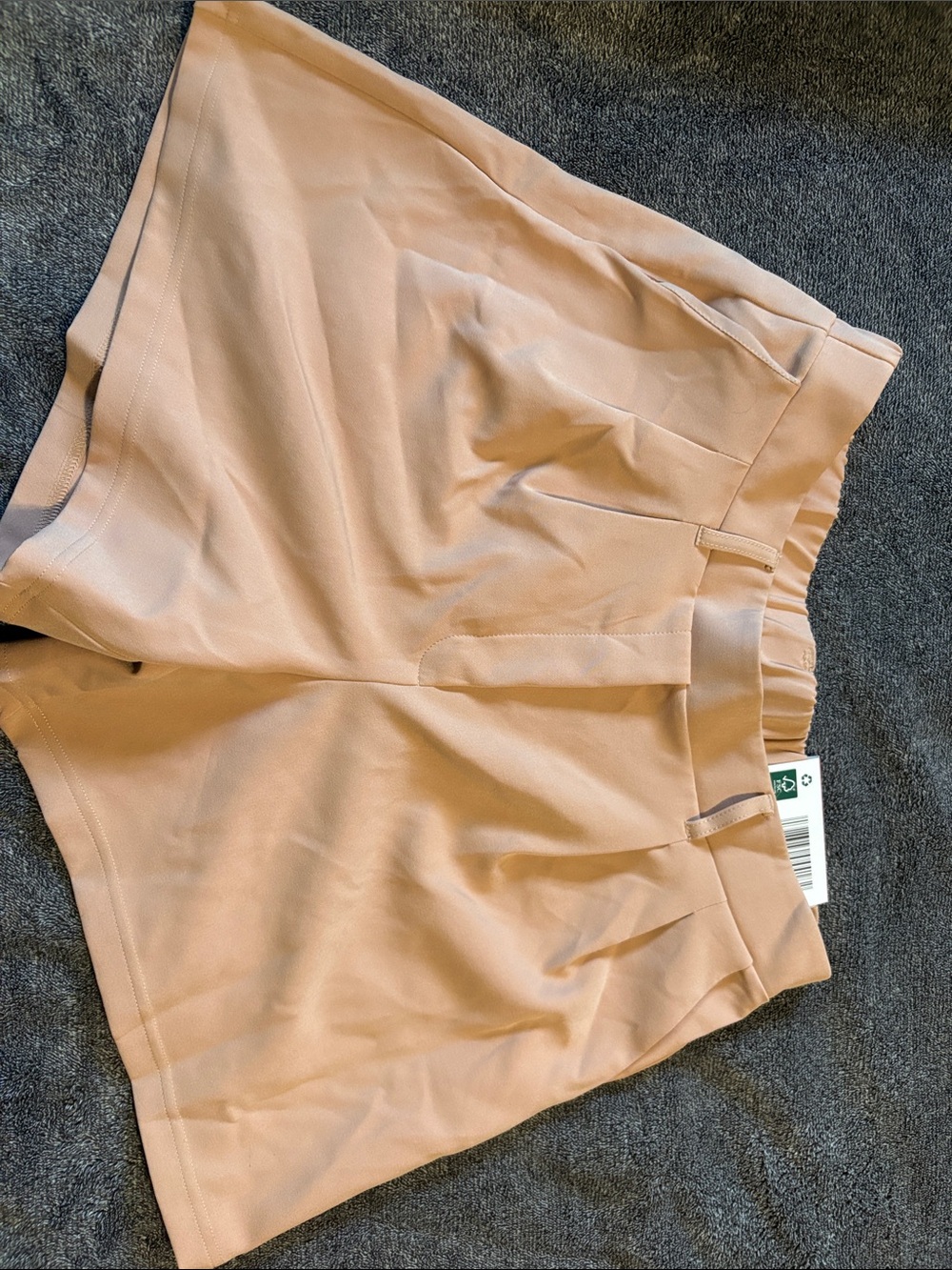 Women's High-Waist Tailored Shorts in Blush